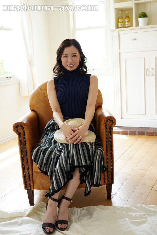 流川はる香30歳AVデビュー完全解禁！清純イベントMCが晒した“熟女の変態性”に悶絶【4K独占配信】 - 画像3